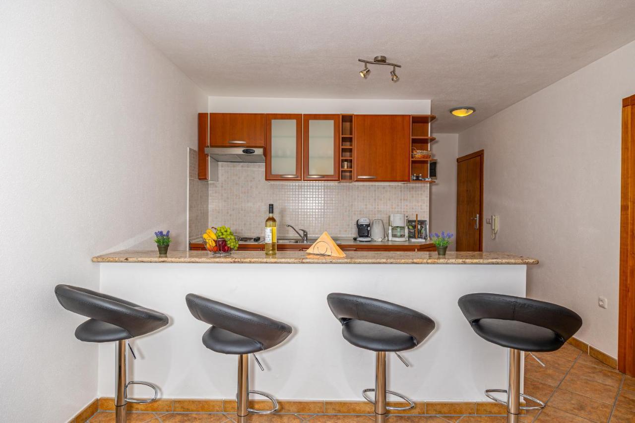 Apartments Lacic 2 Crikvenica Bagian luar foto